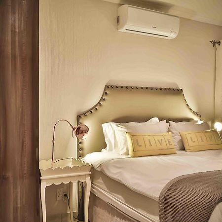 Accommodation At Vans No Loadshedding 켄투리온 외부 사진