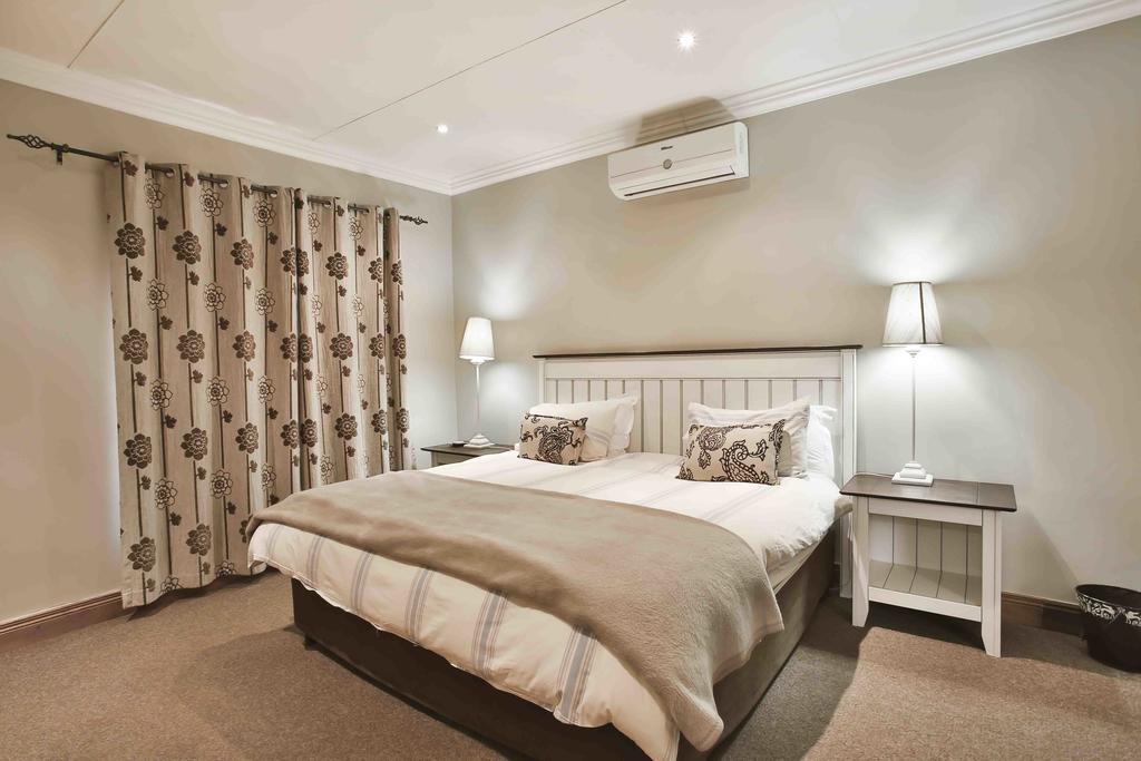 Accommodation At Vans No Loadshedding 켄투리온 외부 사진