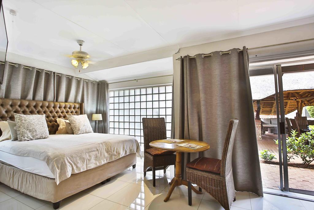 Accommodation At Vans No Loadshedding 켄투리온 외부 사진