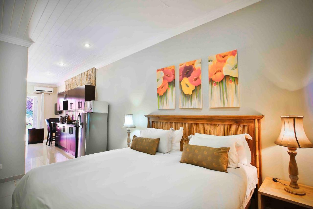 Accommodation At Vans No Loadshedding 켄투리온 외부 사진